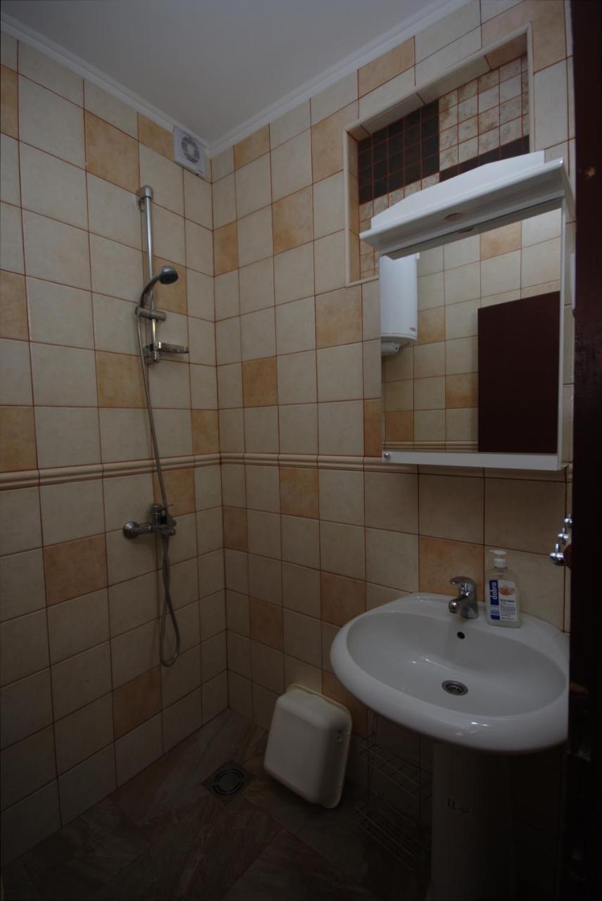 Apartments Astel バール エクステリア 写真
