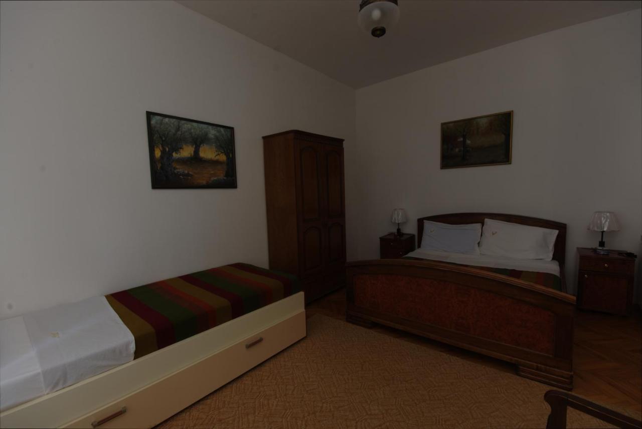 Apartments Astel バール エクステリア 写真